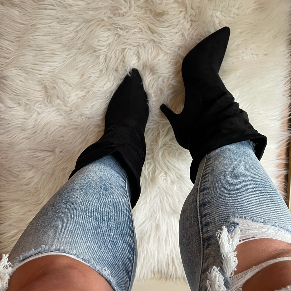 Black Slouchy Pointed Toe Faux Suede Boots - Picture 7 of 15